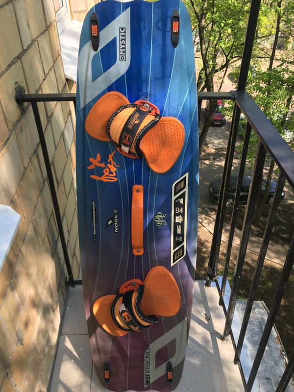 EFE2C1FE-DC25-4B1A-B94B-B1B92D441C0C