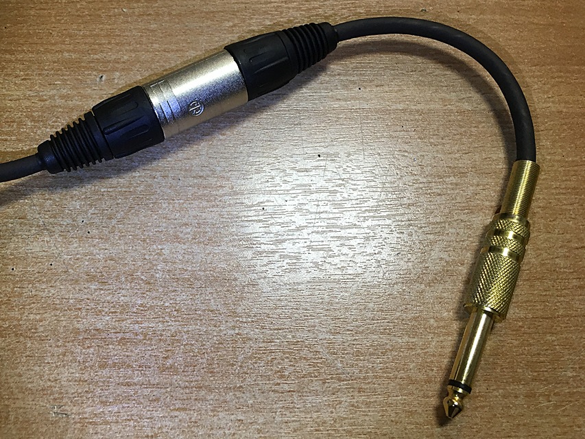 Att-cable_3,5Stereo_-_6,35Mono__01