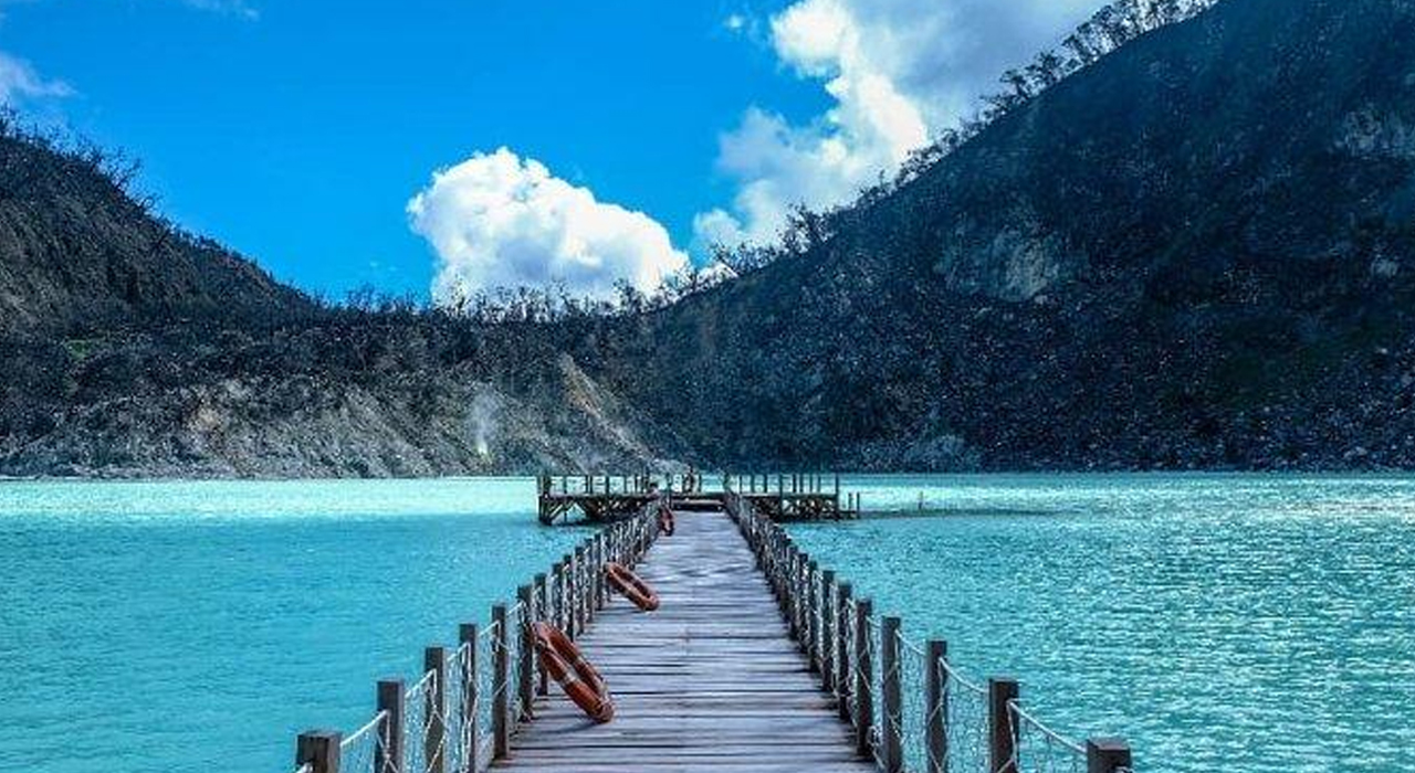 Menyelami Keindahan Wisata Kawah Putih Ciwidey di Jawa Barat