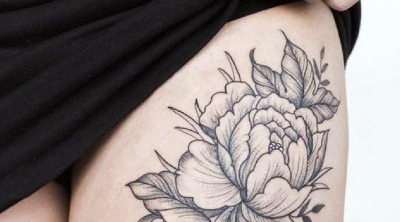 Black-and-white-flower-tattoo 512235 (77)