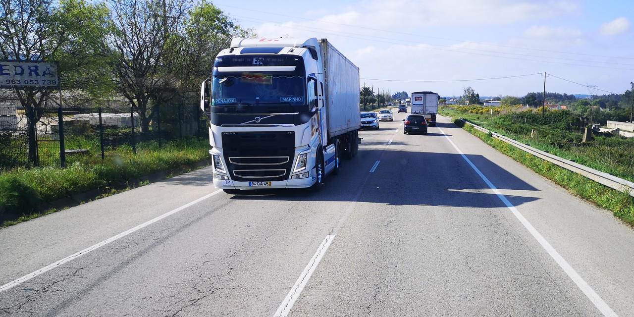71-2015-Volvo-FH-540-Globetrotter-27-03-2020.jpg