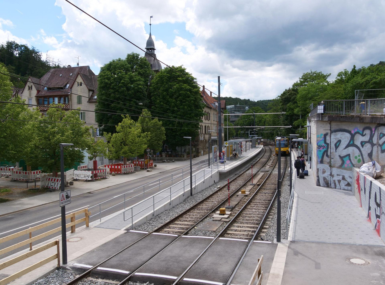 [Bild: 060626-144152-734b.jpg]