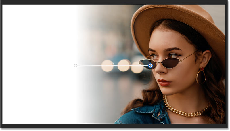 initial-foreground-to-transparent-gradient