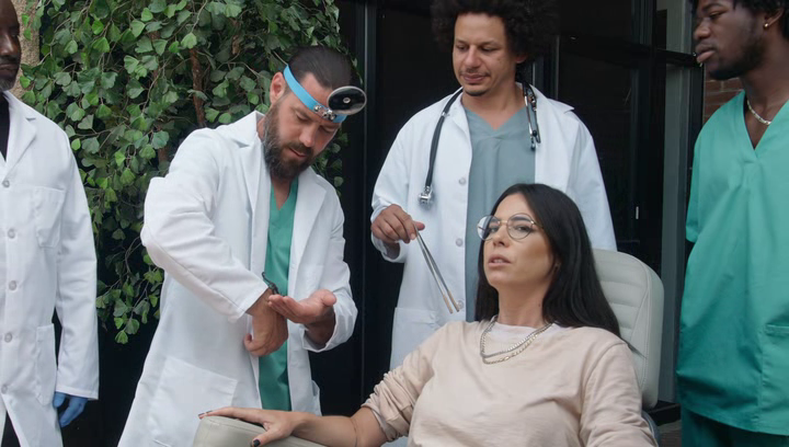 vlcsnap-2022-04-13-15h27m18s419