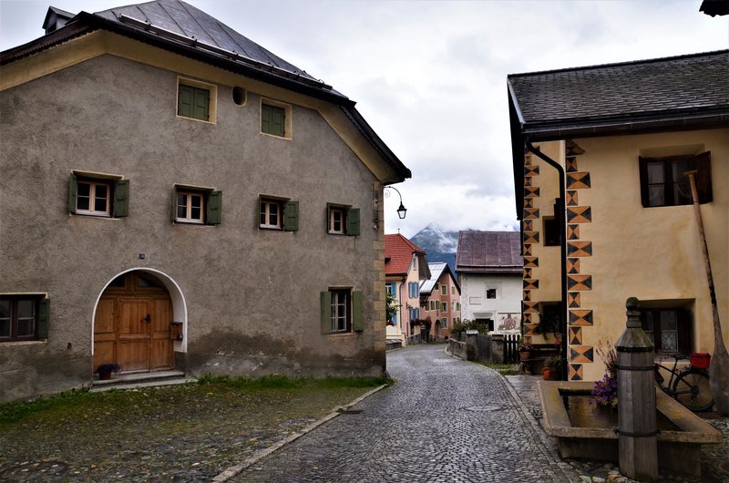 Suiza y sus pueblos-2019 - Blogs de Suiza - GUARDA-7-9-2019 (90)