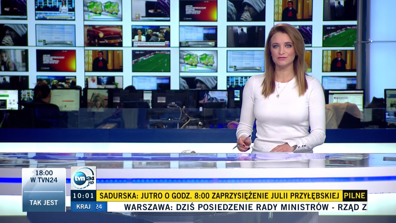 TVN_24_HD-08122015-0958.mts (0_03_23) 007010