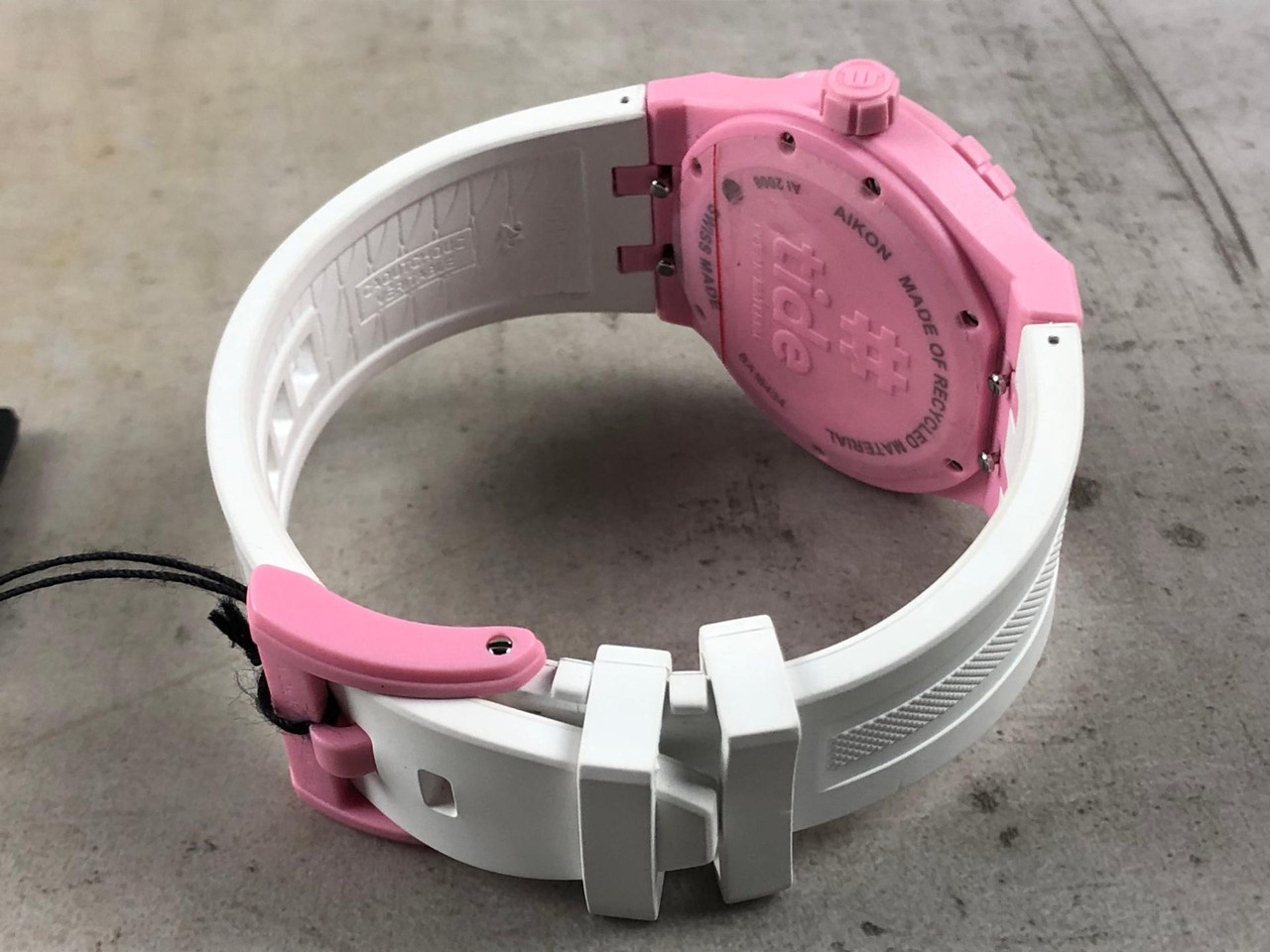 cf55136a d2ed 4462 befa 63f8bdf2a7e8