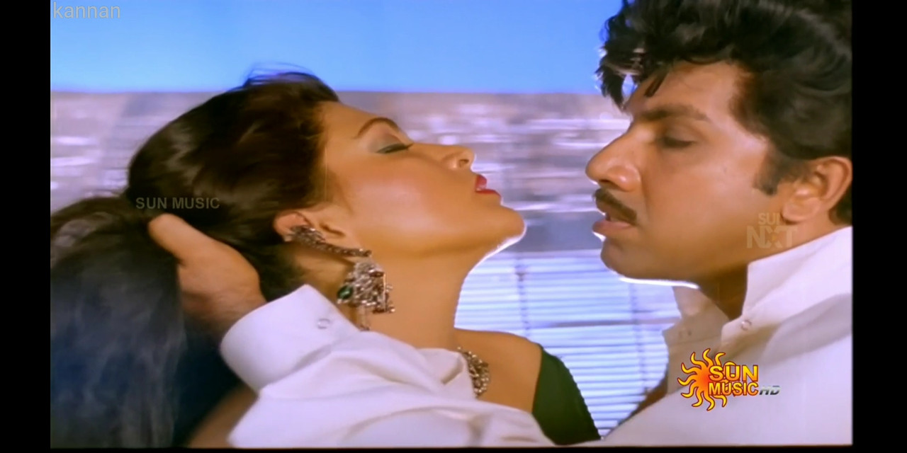 Screenshot_2021-08-19-21-45-08-339_com.mxtech.videoplayer.pro