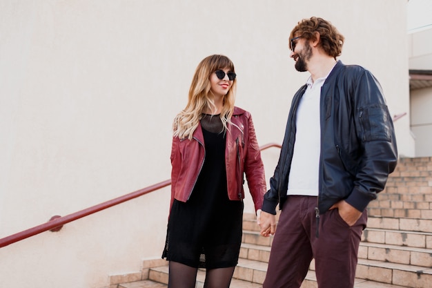 Choose Your First Date Outfit