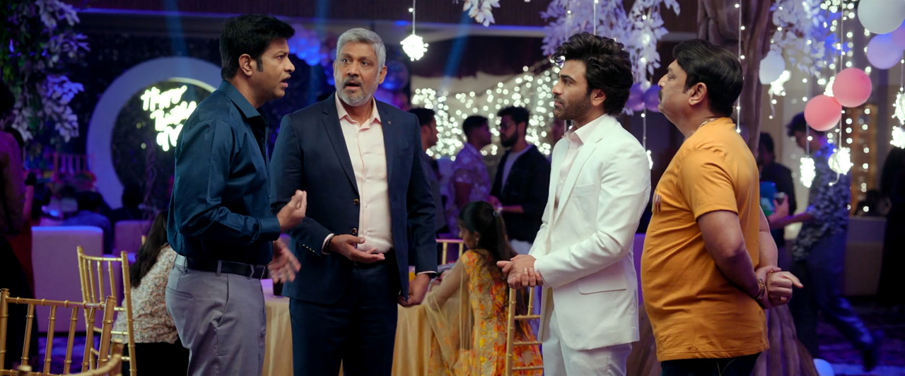 Naari Naari Naduma Murari 2026 WebRip [Hindi + Tamil + Telugu + Malayalam + Kannada] 480p 720p 1080p ESub Screenshot