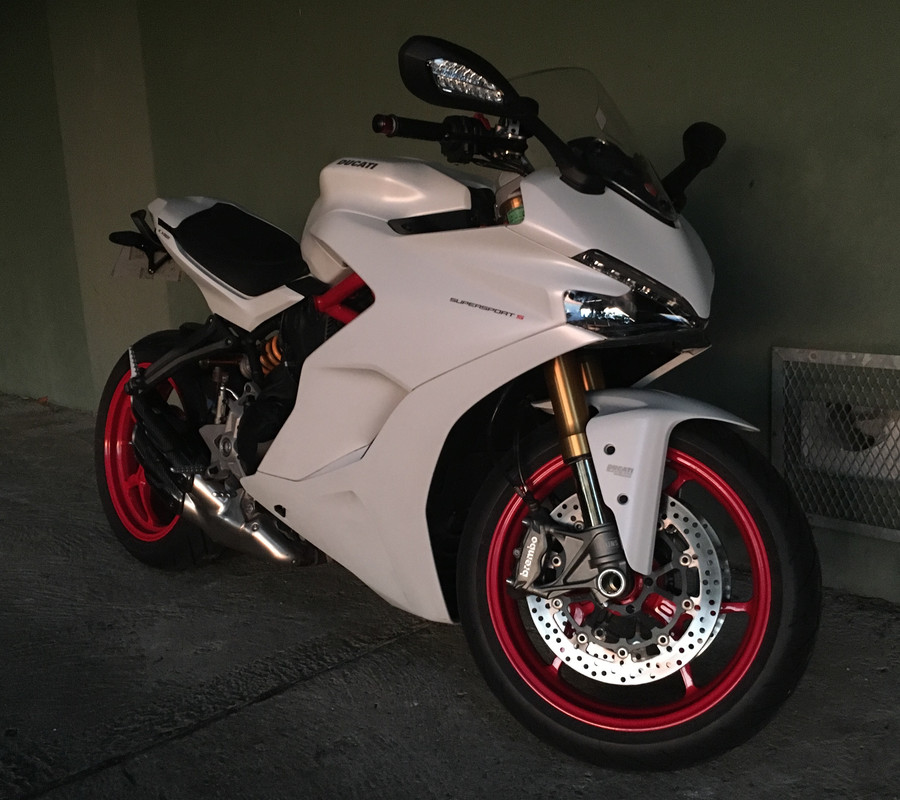 A1874EF0-3654-4B01-B746-6F7335A70BF5