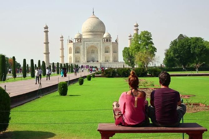 Taj Mahaltoursfrom Delhi and TheirCostRange