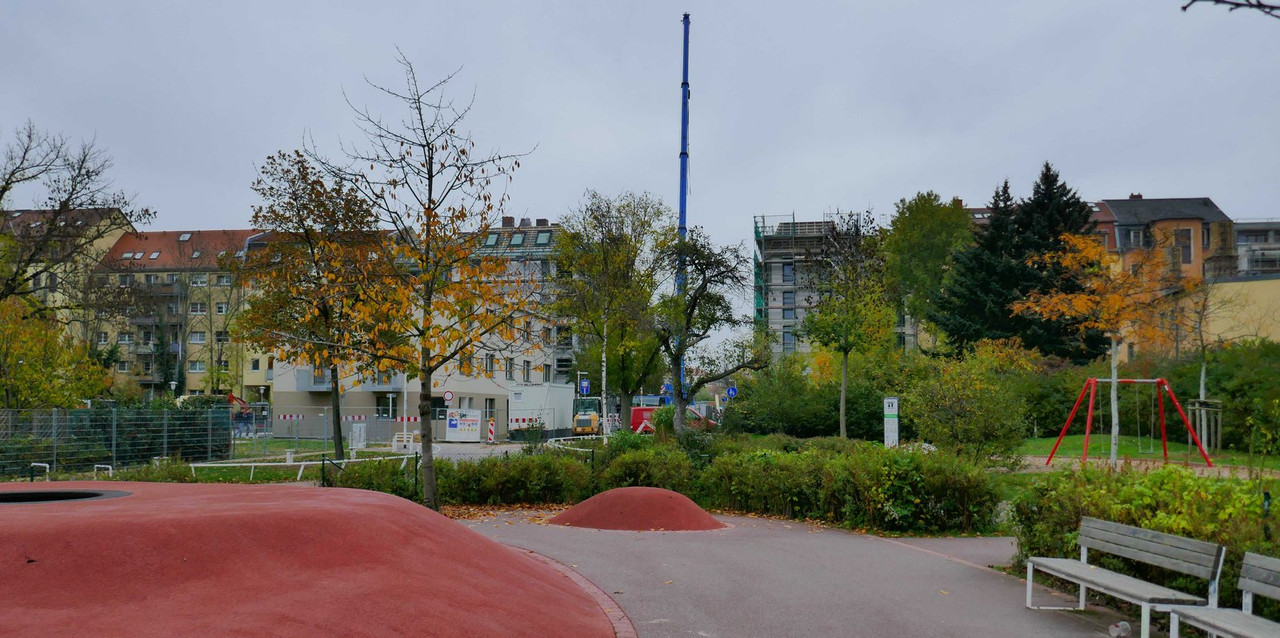 Bild: https://i.postimg.cc/bvD6GZBd/P1240491.jpg