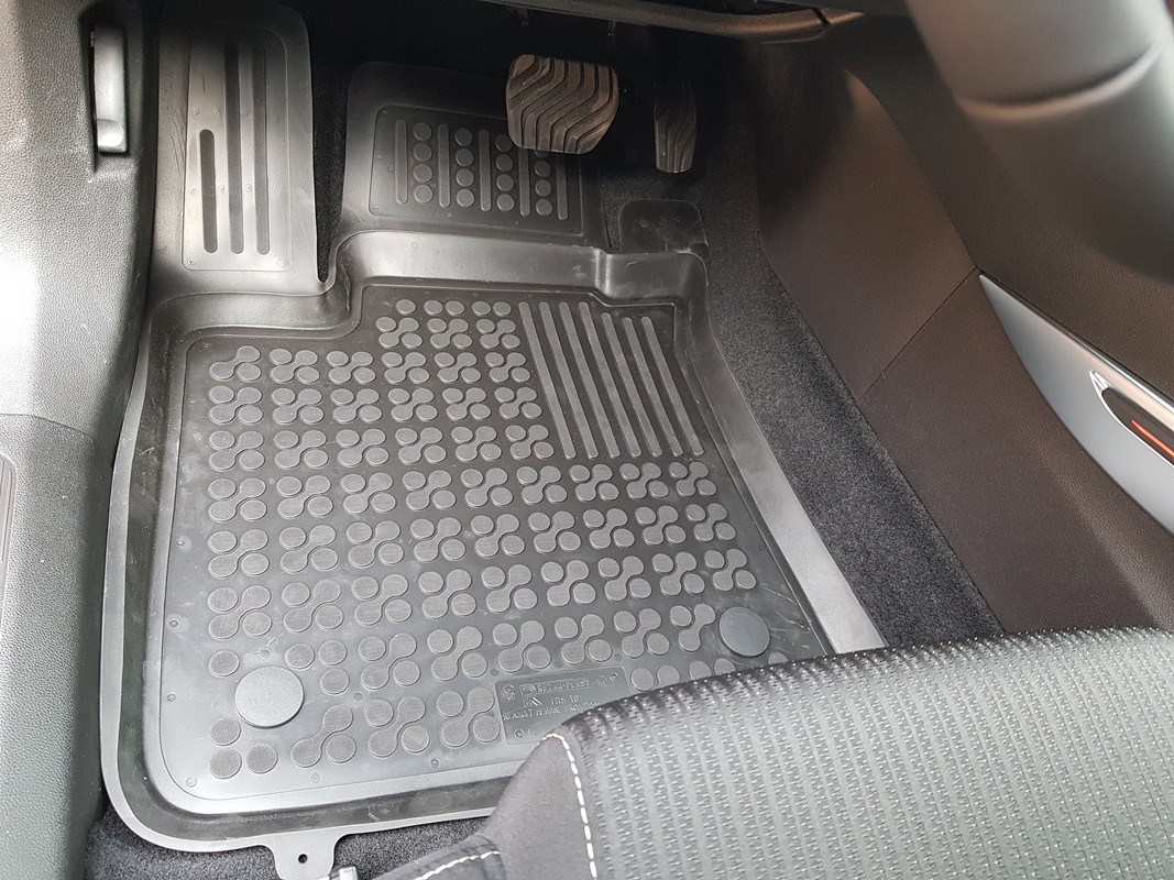 CF65BC87-C3EA-4518-824B-CDFA4B1587BD