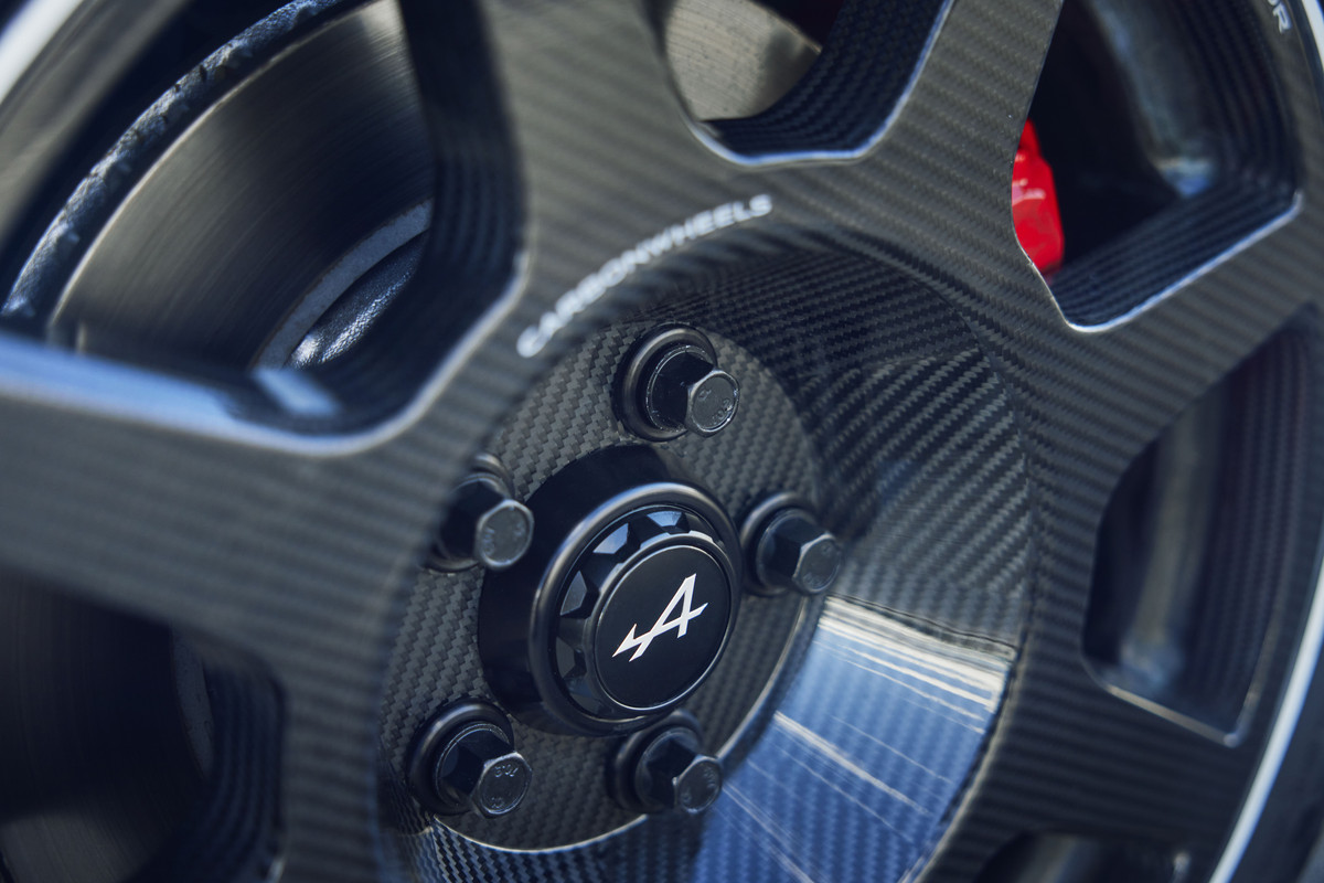 ALPINE_A110R_DETAILS_4