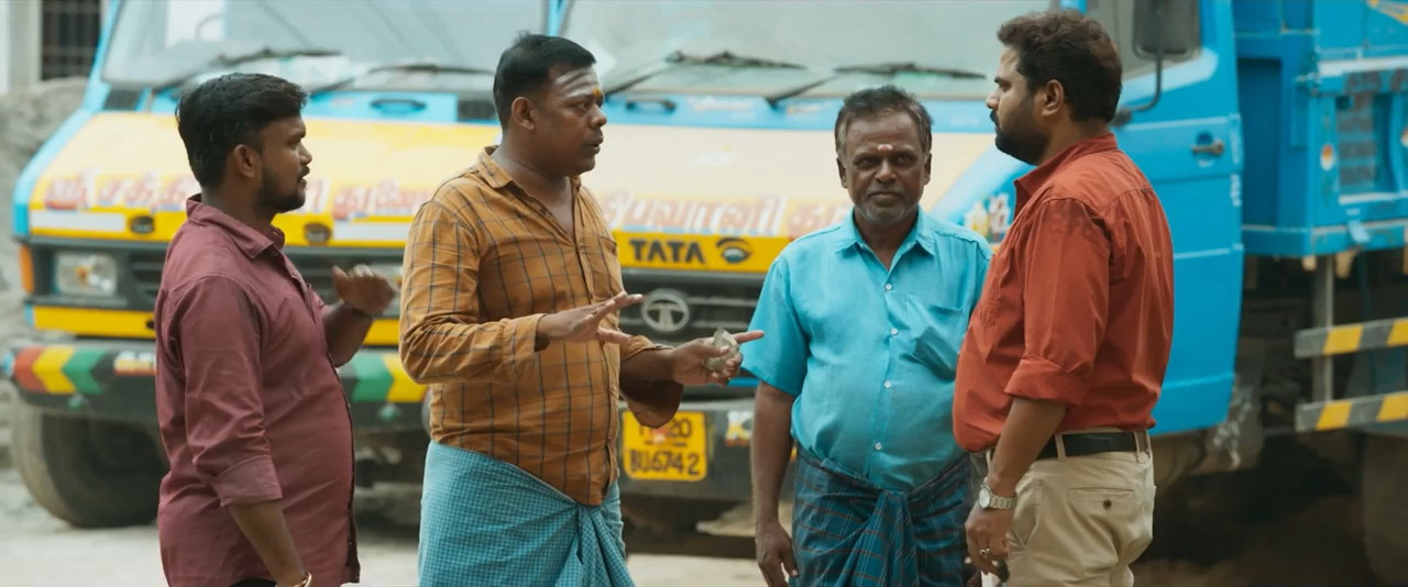 Karuppu Petti 2024 WebRip [Tamil] 480p, 720p ESub Screenshot