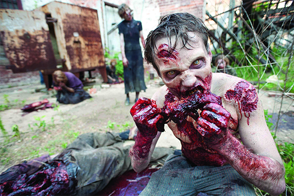 Zombie-Eating-The-Walking-Dead.jpg
