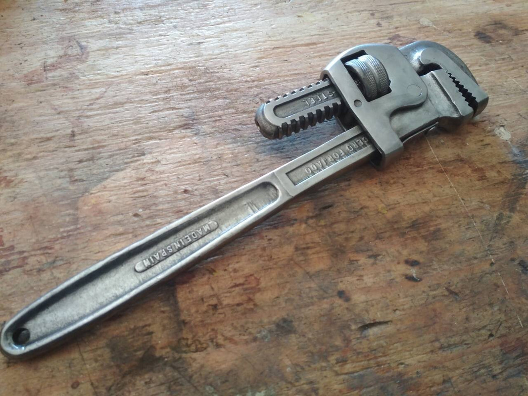 B95601F1-AD2C-43E1-BD7E-71060B09183B