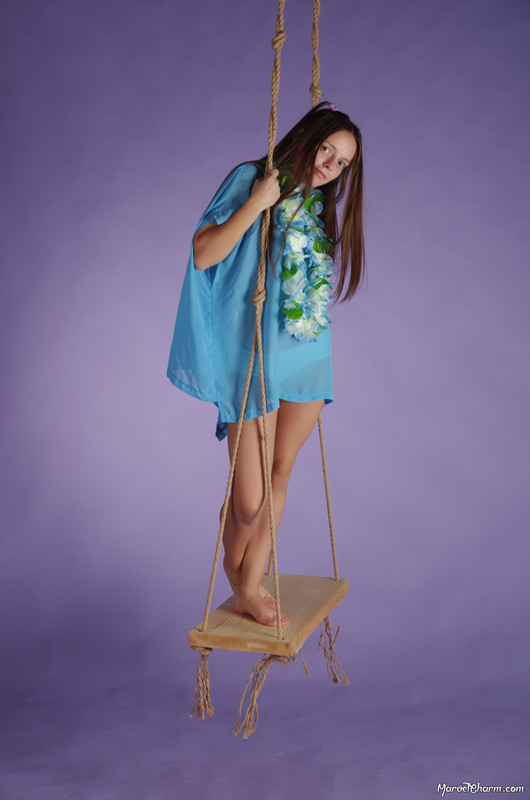 MarvelCharm_Nika-Swing-009