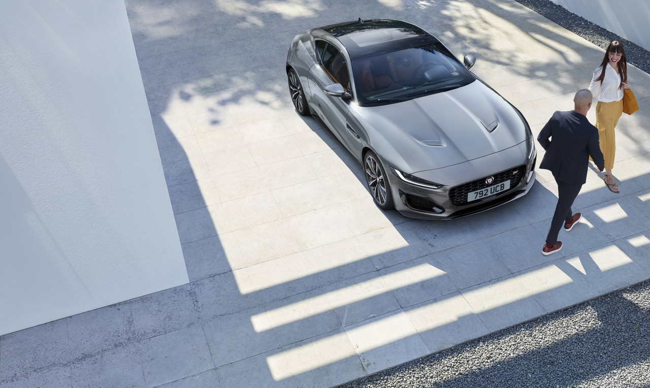 2021 Jaguar F-Type (29)