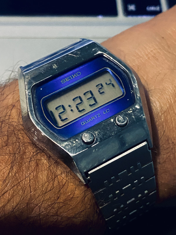 E4B8E41F-1406-40B4-8557-9F7EA87DC835