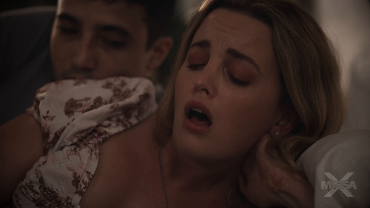 Charlie Forde - Watching porn with charlie - MISSAX 4K.mp4.0008