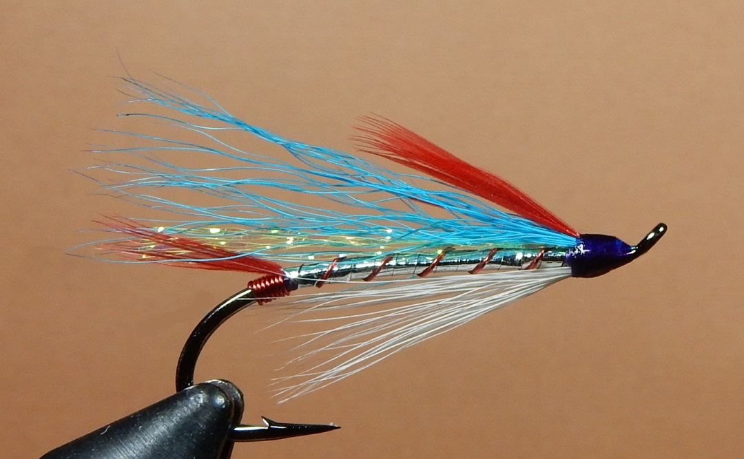L-Etincelle-Bleu-Blue-Spark-1080.jpg