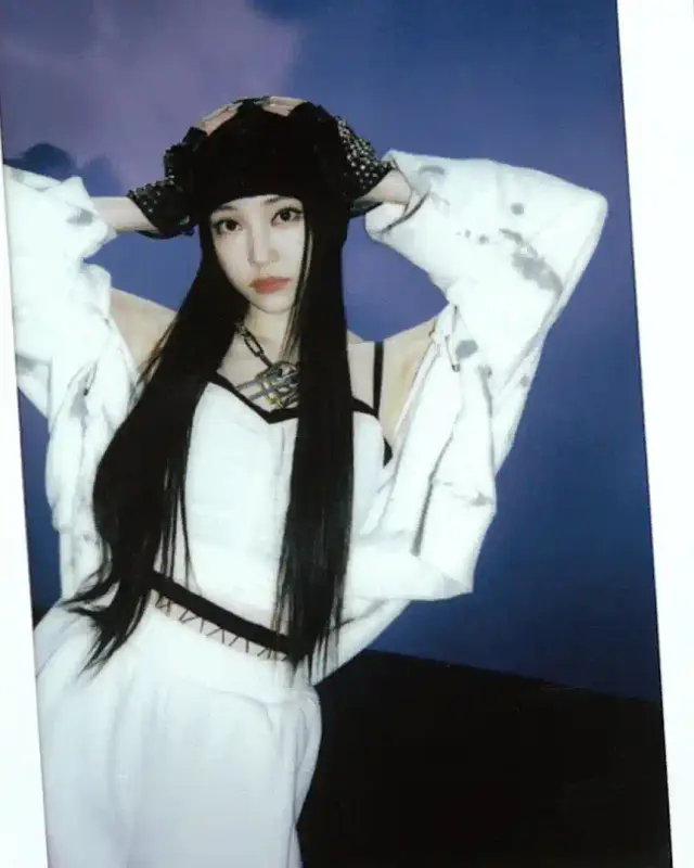 20250627_202743_copy_864x1080