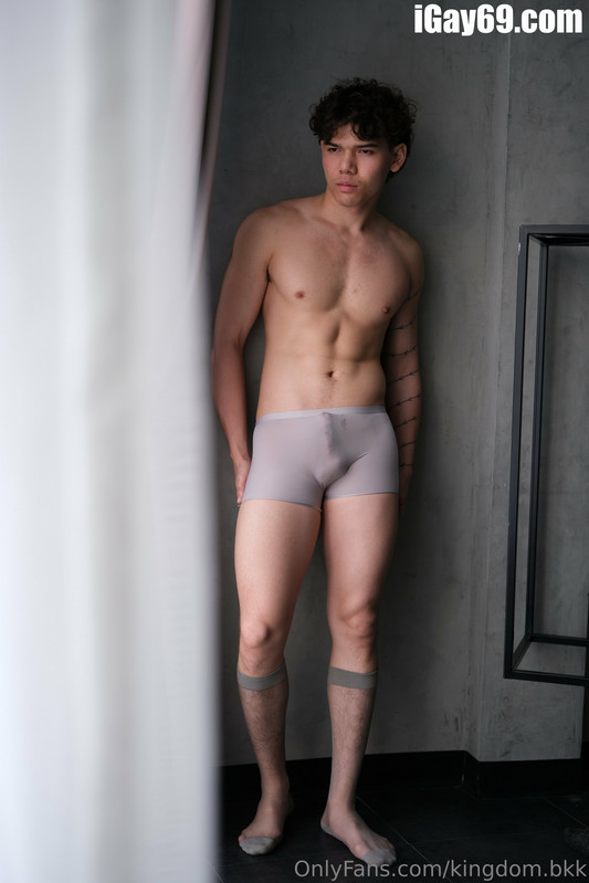 027