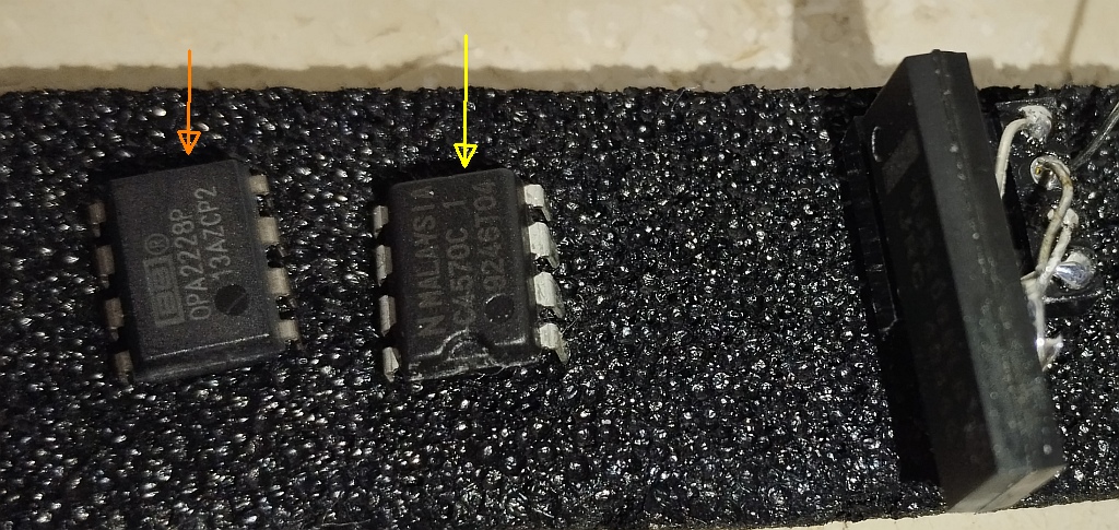 [Bild: OPA2228-upc4570-njm2068.jpg]