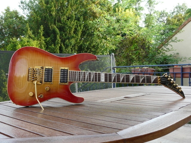 jackson-professional-series-soloist-archtop-ltd-