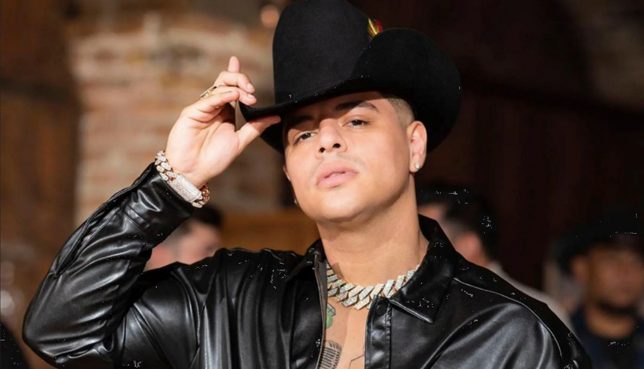 ¿Cuánto dinero le queda a Eduin Caz tras su ausencia en la música?
