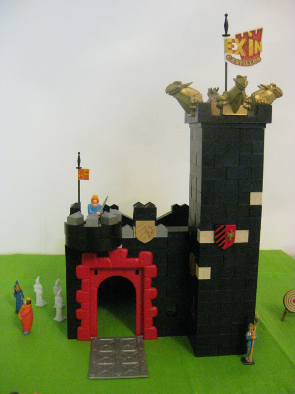 7 Castillo_heraldico_a