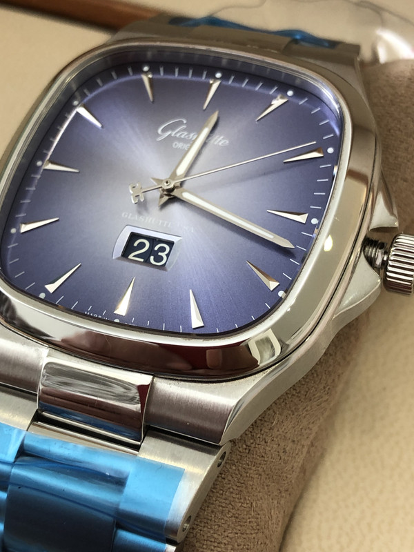 C22142E1-84E8-4AC6-B398-75AD1CA57088