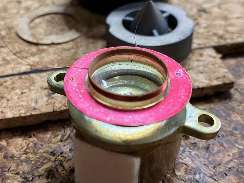 [Bild: Superhochtoener-Kalotte.jpg]