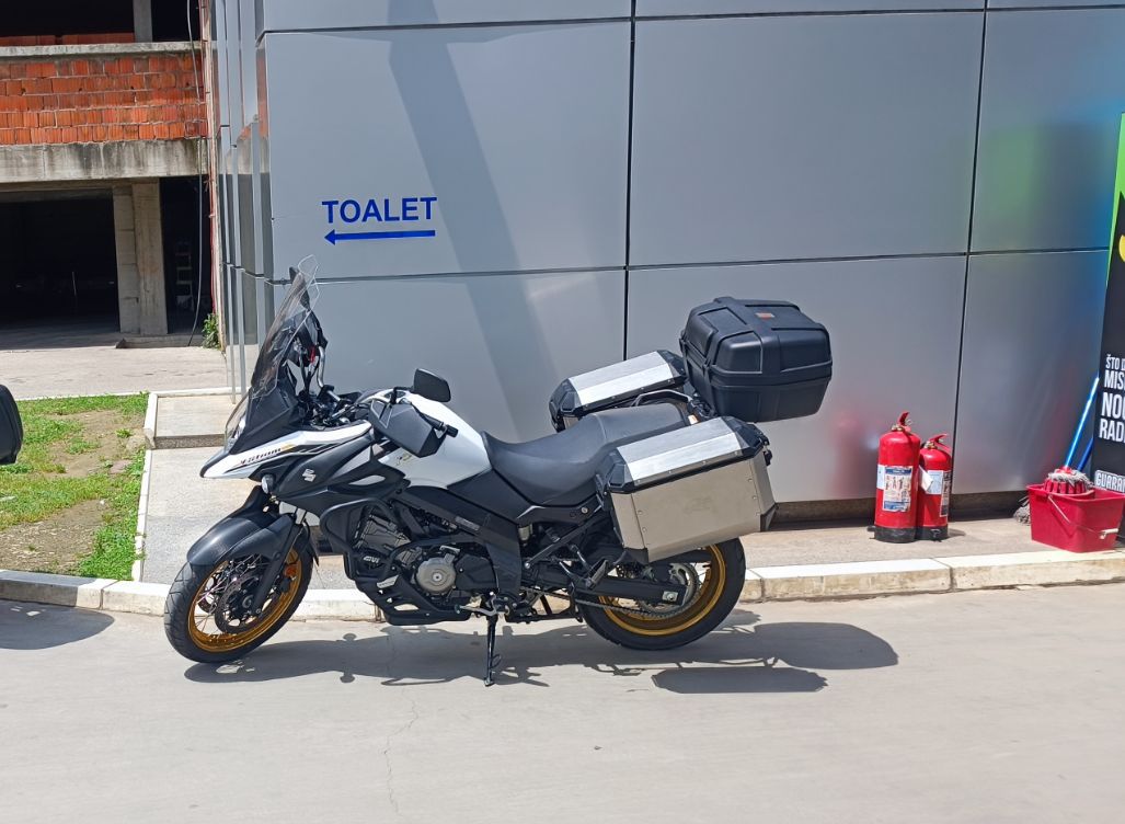 IMG-e6ce56336f235348f504ea09de5b39db-V.j