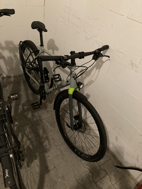 0D821FE1-BF7E-4E67-BC79-B1847EB44B18