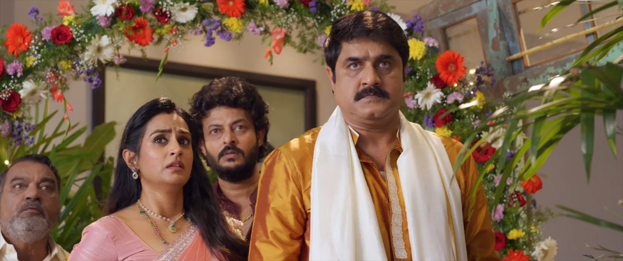 Mister Middle Class 2026 WebRip [Tamil + Malayalam + Kannada] 480p 720p ESub Screenshot
