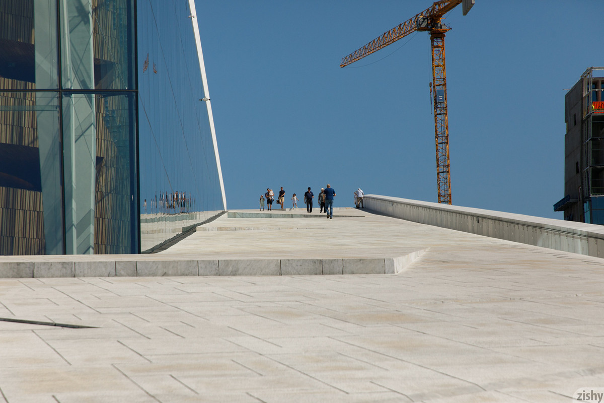 full_040_0917561317193094