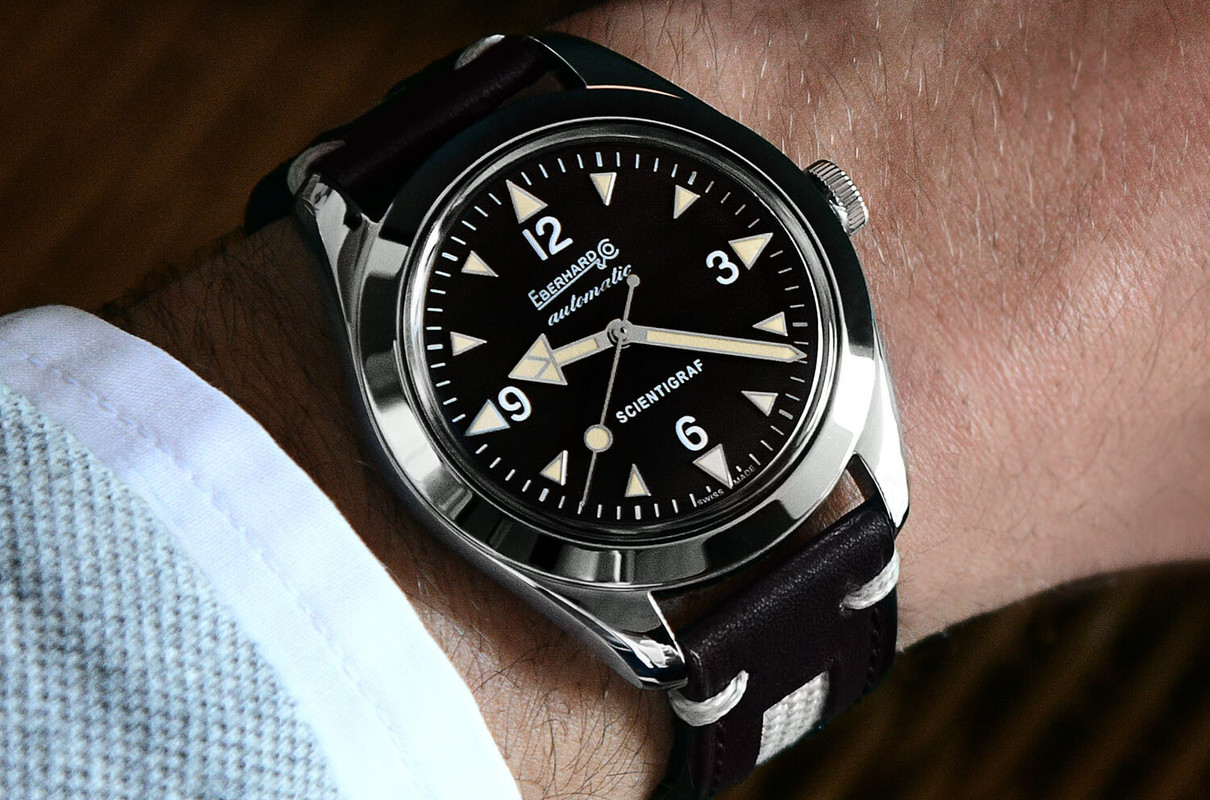 76B00EA2-0445-407E-98BF-836A66A21143