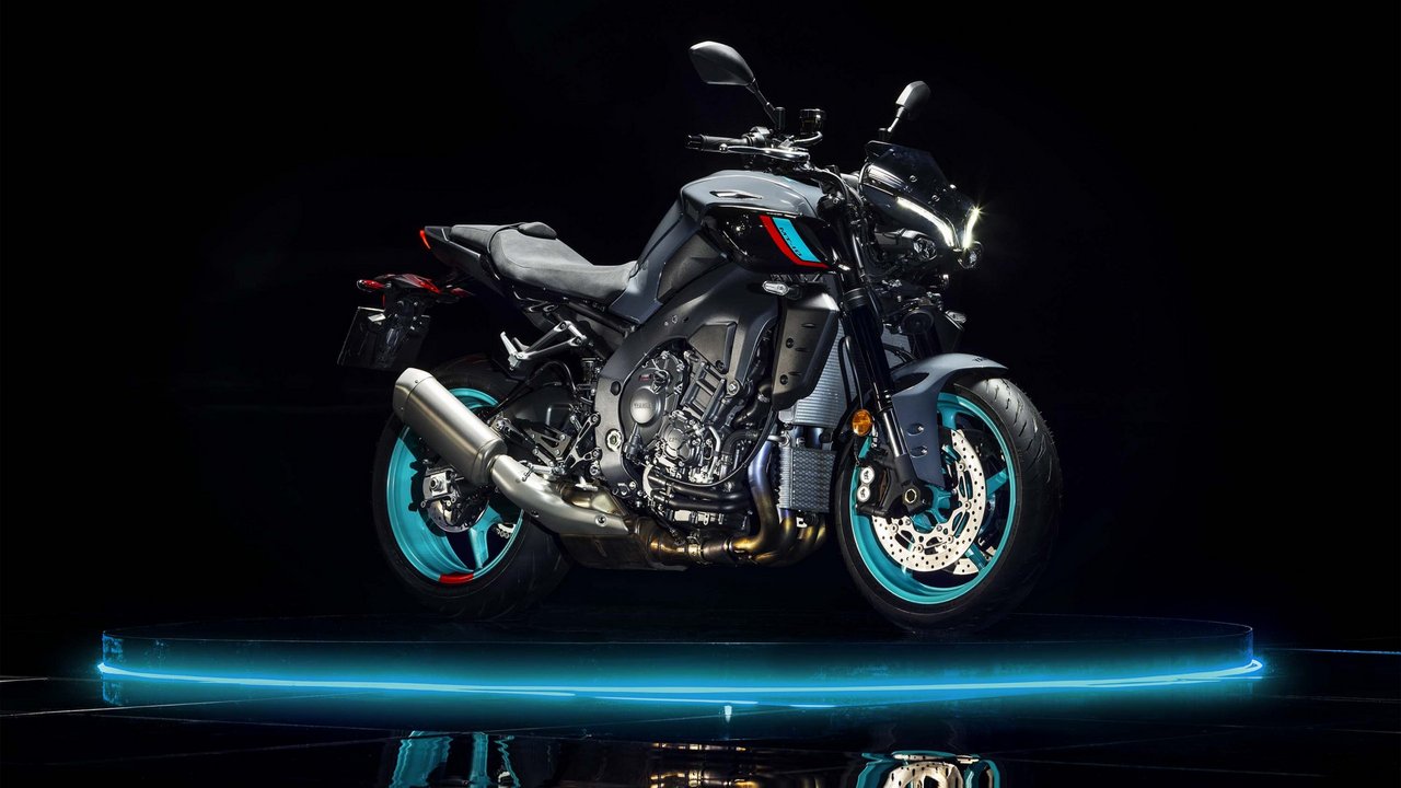 Нейкед Yamaha MT-10 2022