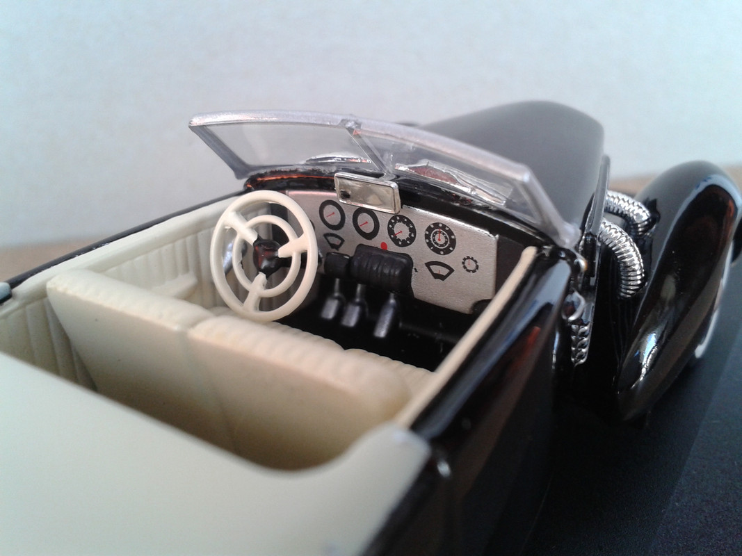 1937 Cord 812 Phaeton Convertible (Ixo-Altaya) (3)