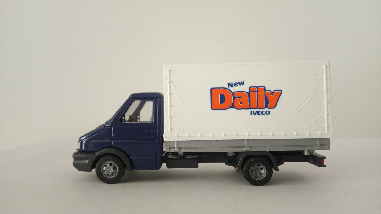 Macht (7590)