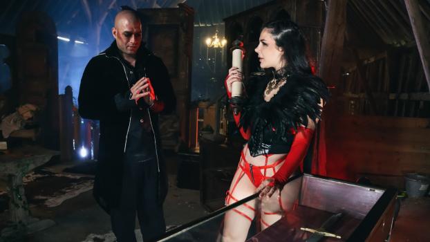 DigitalPlayground – Valentina Nappi – Evermore