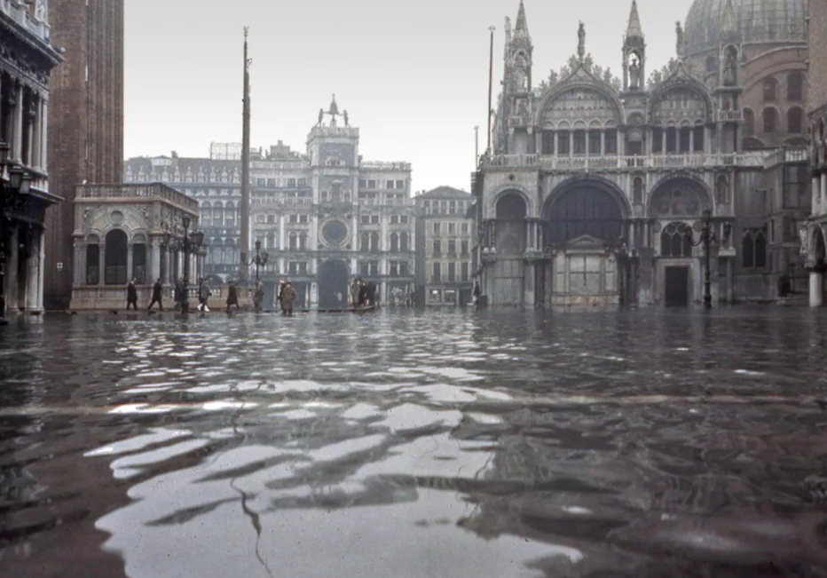 Acqua alta a Venezia Innalzamento del mare a Venezia: Scienziati incontrano Stakeholder e Scuola