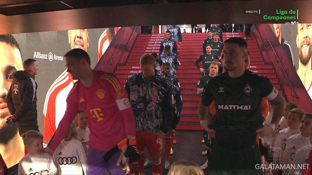 01-21_15-15-04_M  Liga de Campeones FHD ES_FC Bayern München vs Werder Bremen.ts_snapshot_12.47.165