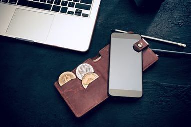 card image Как работают мультисиг-криптокошельки и почему они важны для безопасности?