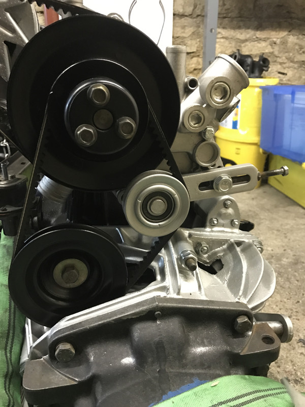 Restauration 4L (1327)