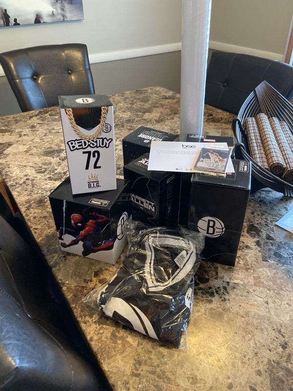 1EC51AEF-03C6-47A8-B5D9-6C6CB6B4BB6E