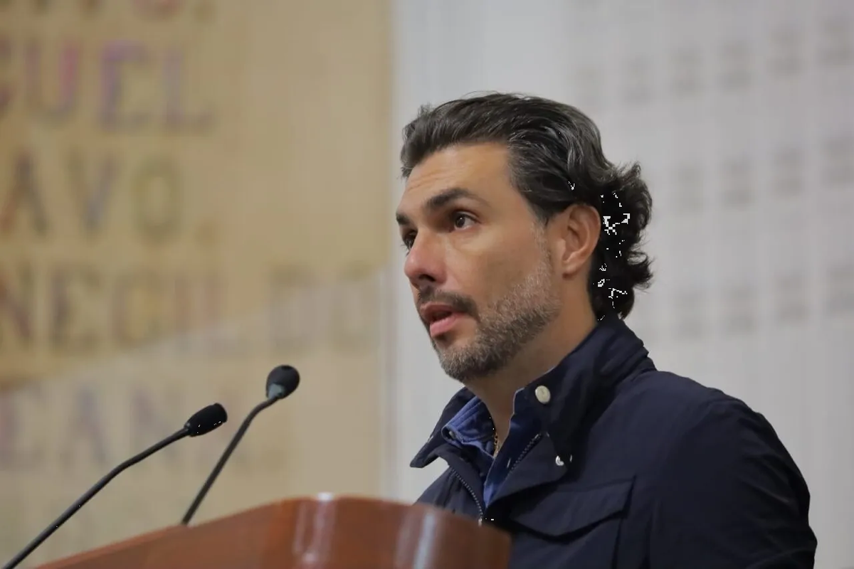 Jesús Sesma acatará decisión del PVEM y apoyará candidatura de Morena en CDMX